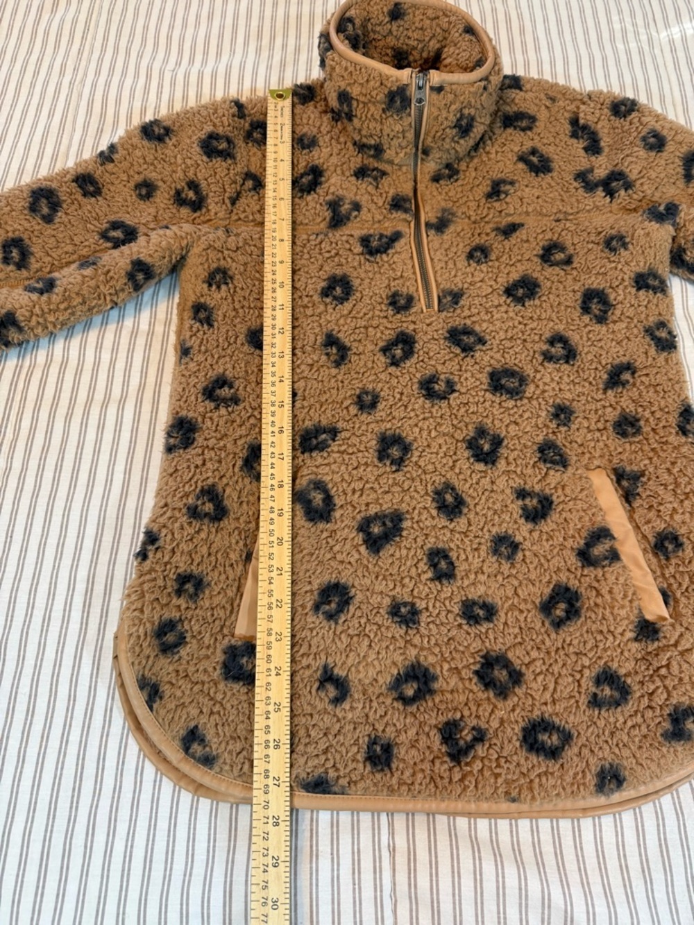 Abercrombie & Fitch Soft Leopard Print Sherpa Half Zip Pullover Jacket - Picture 5 of 12